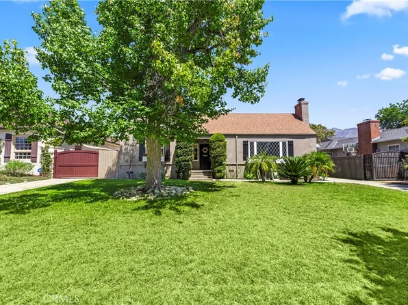 2205 Las Lunas St, Pasadena, CA 91107