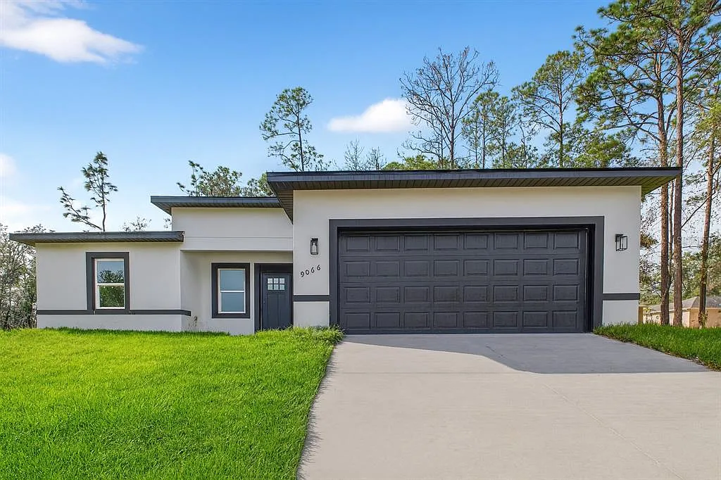 4 bed, 2.0 bath, 1833 sqft, $1,950 — Photo 1