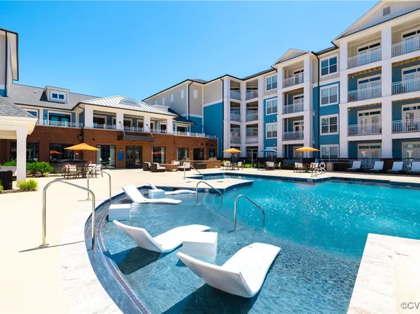 10526 Stony Bluff Dr #305, Ashland, VA 23005