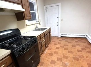 431 Valley Rd #3, West Orange, NJ 07052