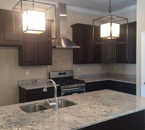 Gorgeous Cabinets & Granite