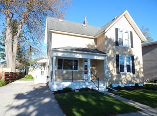 2711 Cherry St, Port Huron, MI 48060