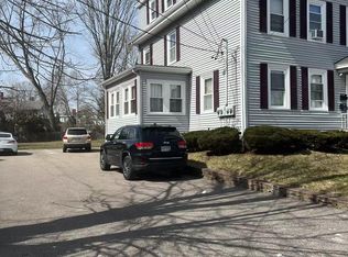 10 Prospect St FLOOR 3, Taunton, MA 02780