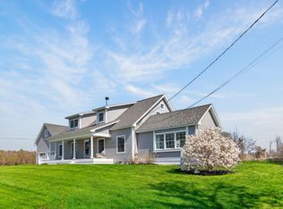 3 Merriconeag Ln, Harpswell, ME 04079