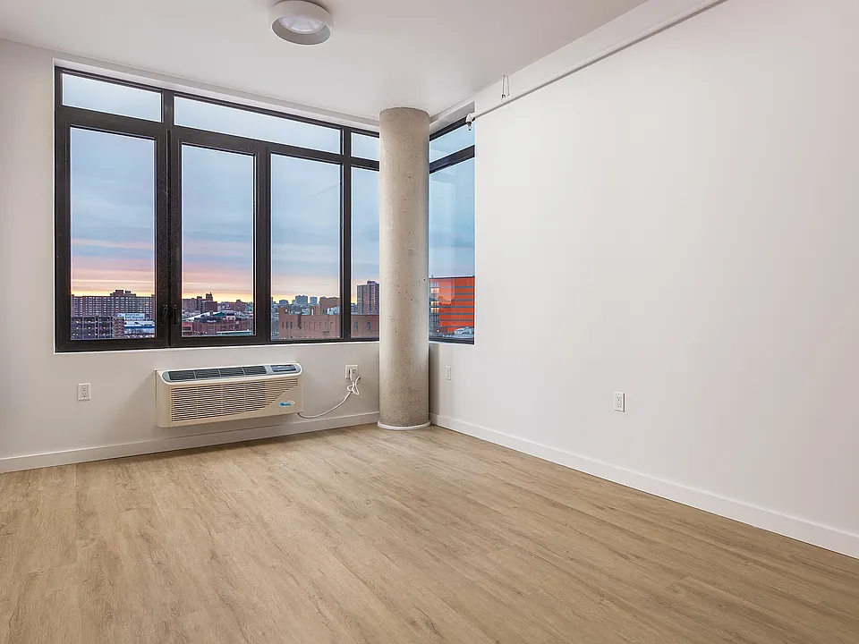 276 Grand Concourse #620N