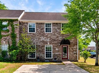 135 Chase Creek Cir, Pelham, AL 35124