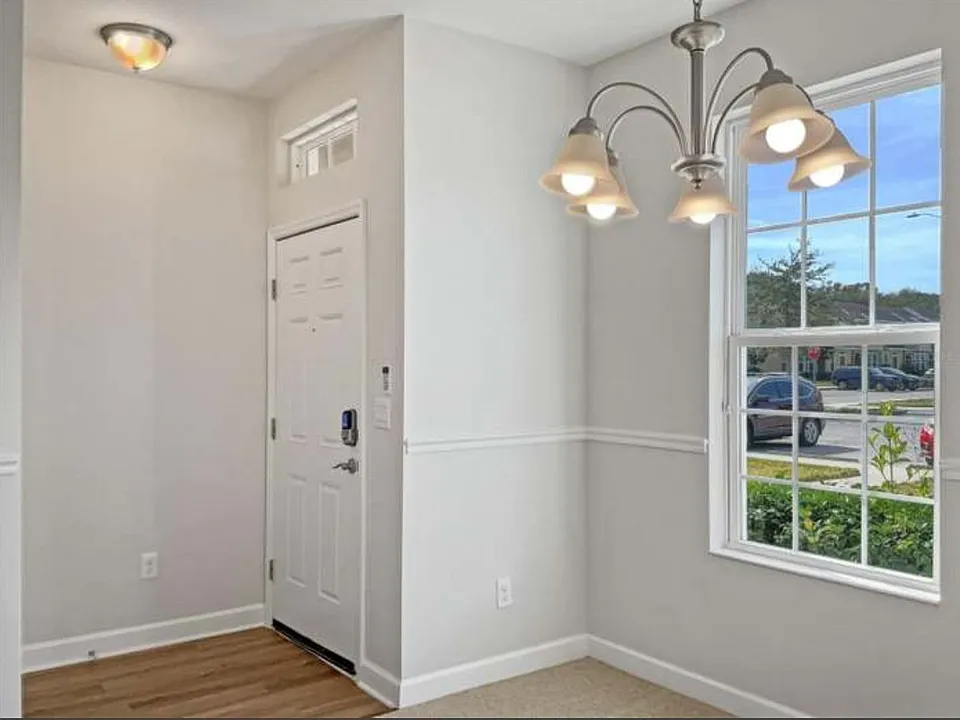 7028 White Treetop Pl