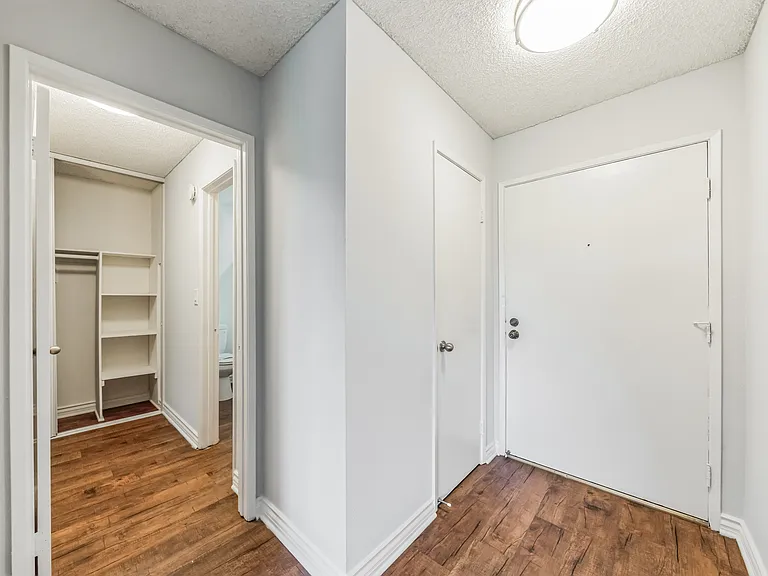 Woodbriar Apartments — Photo 50