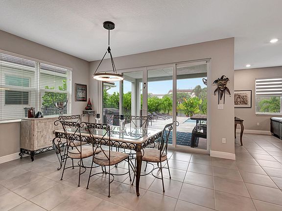 3rd image of 4241 Marina Way