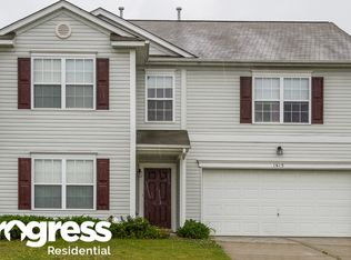 1613 Poplar Shadow Dr, Huntersville, NC 28078