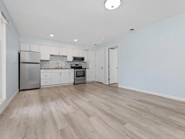 334 Old Gray Station Rd, Gray, TN 37615