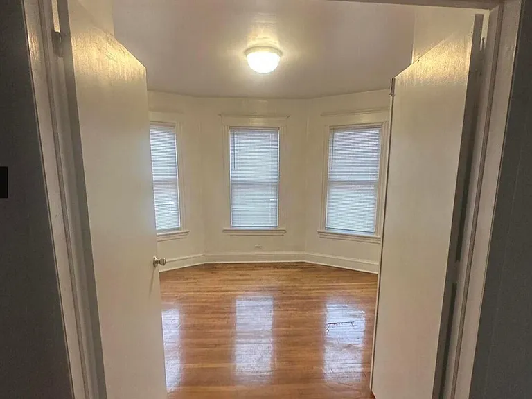 104 Welton St #1 — Photo 8