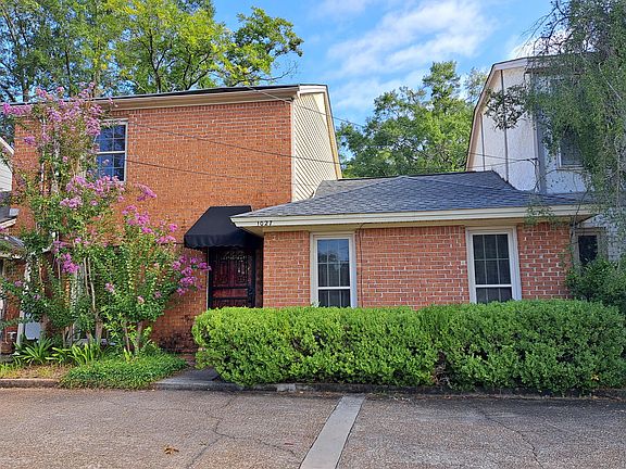 2nd image of 1027 E Fairview Ave #1