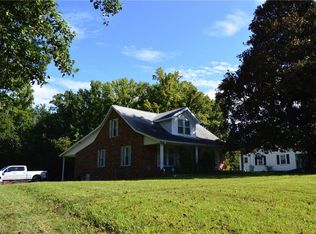 183 E Aiken Rd, Eden, NC 27288