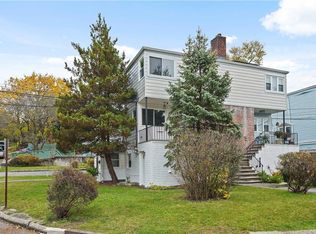 44 Troy Ln, Yonkers, NY 10701