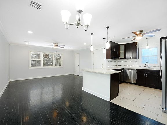 2nd image of 87 Waverly St #1