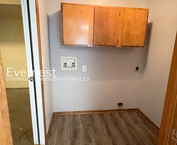 1041 Dean Dr — Photo 16