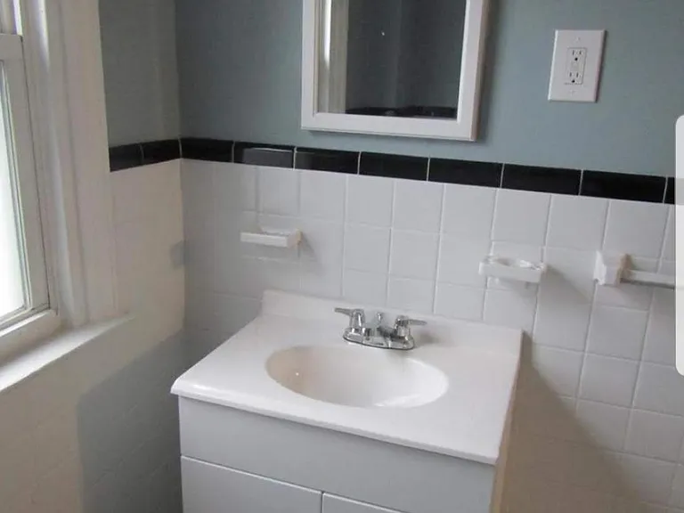 942 Pratt St #2 — Photo 2