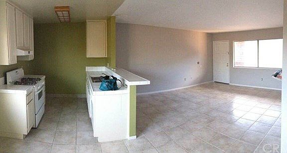 3rd image of 1030 Cabrillo Park Dr #Bb
