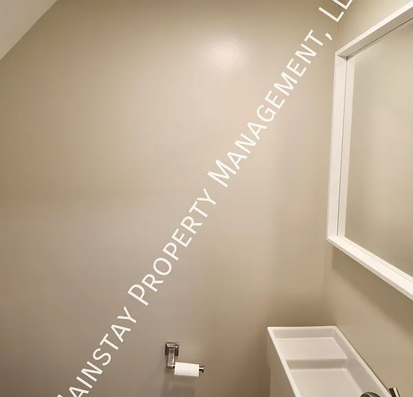 9045 N Laurel Rd #B — Photo 11