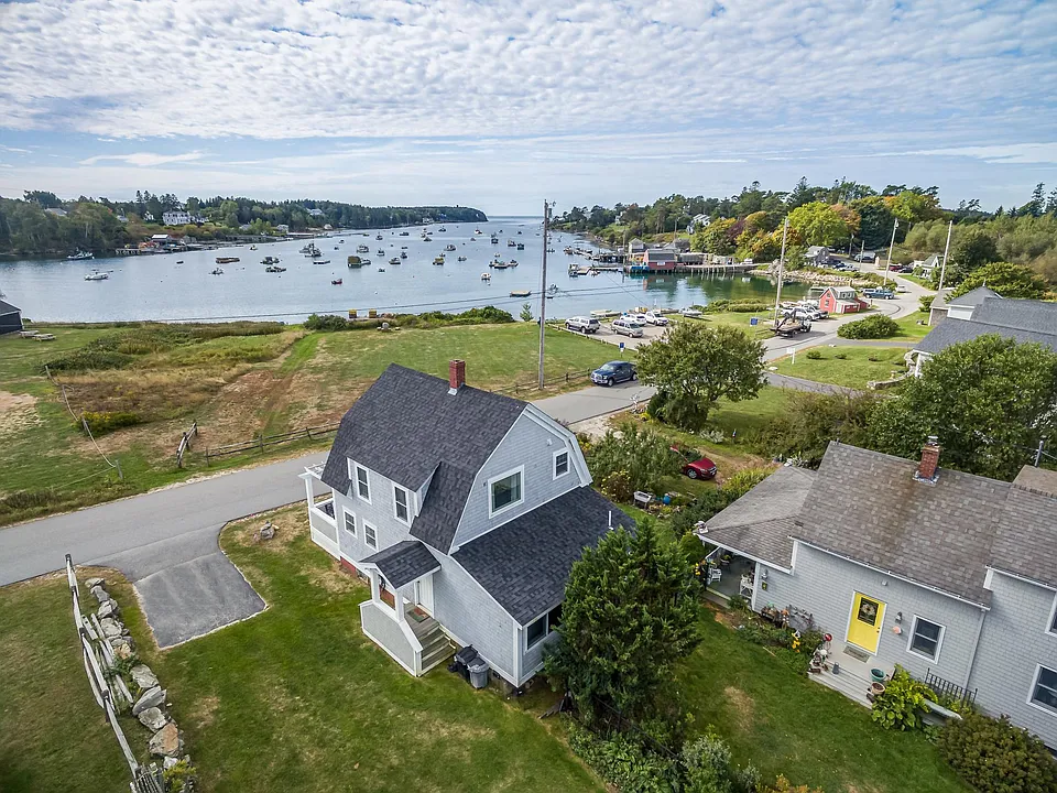 16 Abner Point Rd