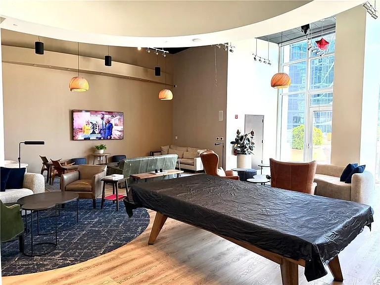 1080 Peachtree St NE #2110 — Photo 63