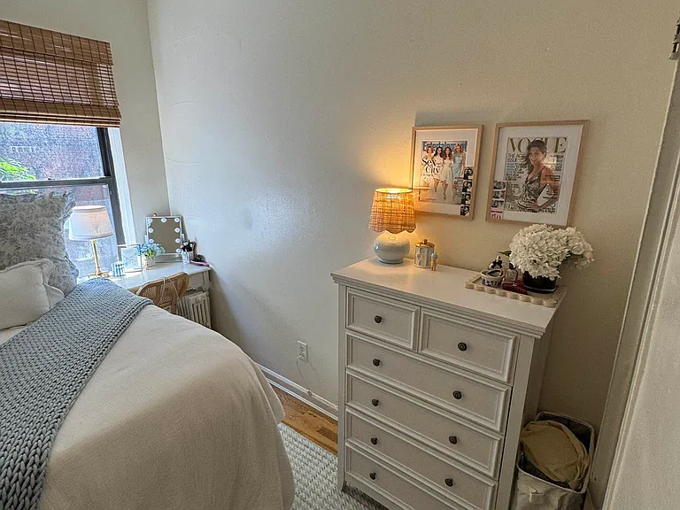 226 E 29th St #2E — Photo 13