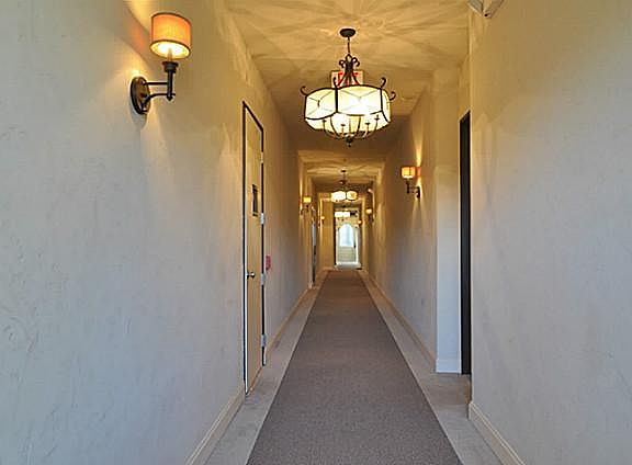 2nd image of 4343 McKinney Ave #C201