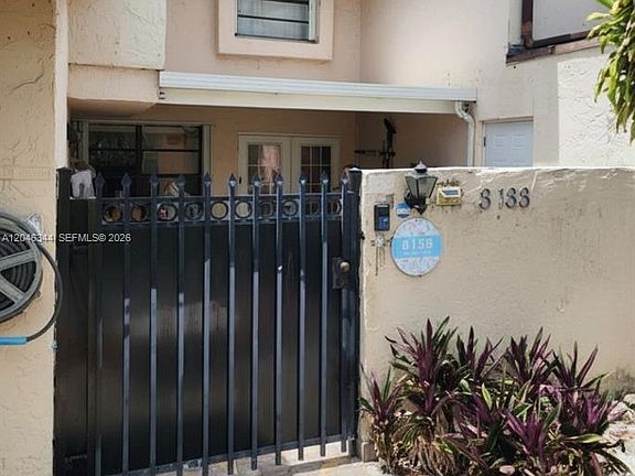 2nd image of 8188 NW 98th Ln #122