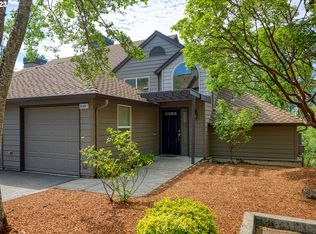 3982 Carman Dr, Lake Oswego, OR