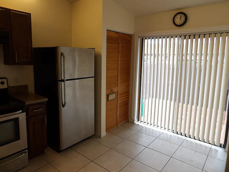 604 Sea Pine Way #A — Photo 8