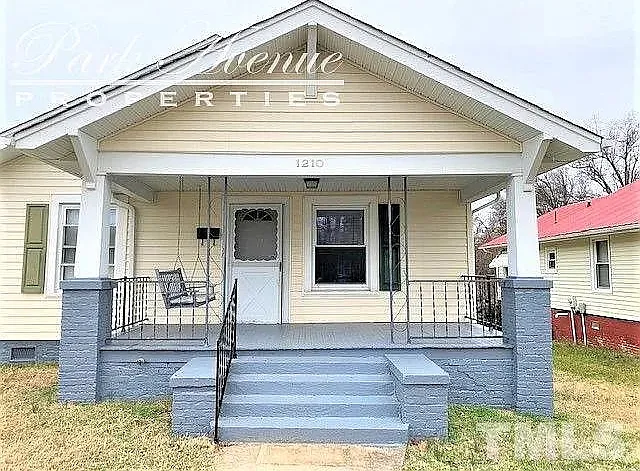 1210 Tipton St