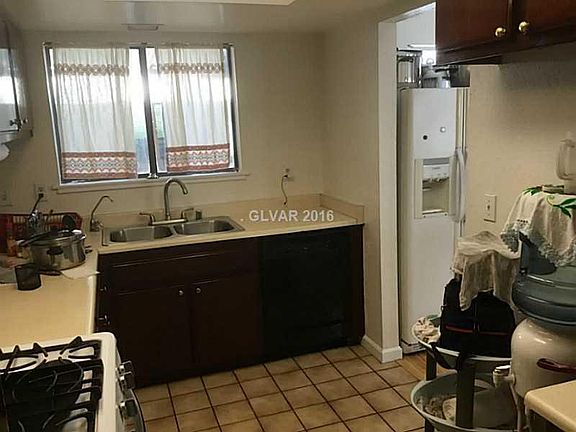 5th image of 4770 E Imperial Ave