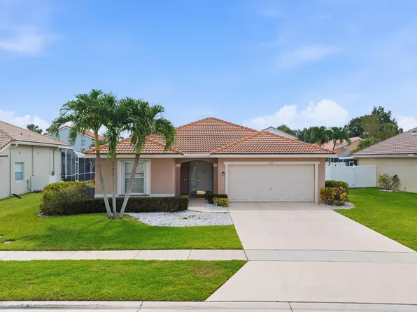 5317 Oakmont Village Circle, Lake Worth, FL 33463