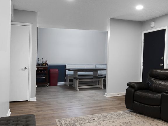 4th image of 500 Paragon Mills Rd APT M12