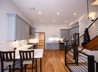 912 Cullen Blvd, Houston, TX 77023