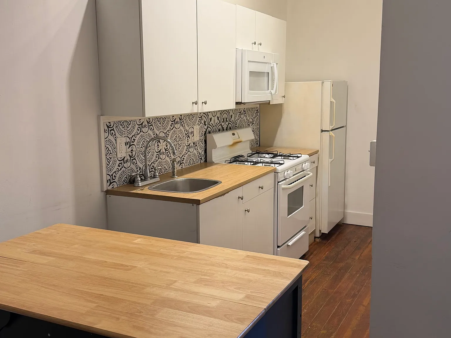 1 bed, 600 sqft, $950 — Photo 1