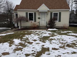 44 Knollwood Avenue, Amsterdam, NY 12010