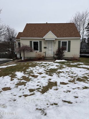 44 Knollwood Avenue, Amsterdam, NY 12010