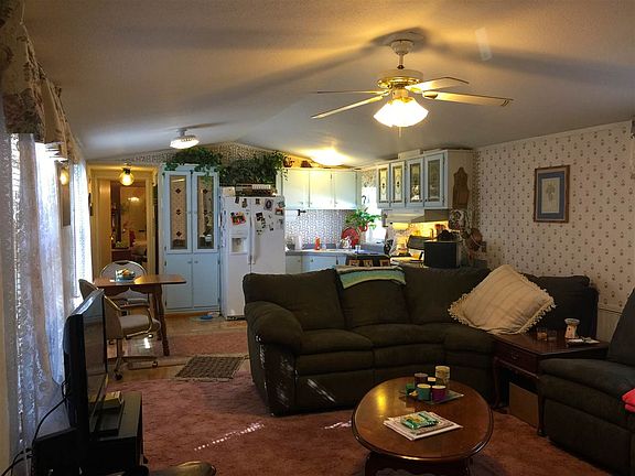 5th image of 350 Grandview Dr