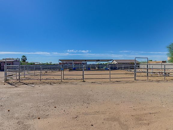 3rd image of 10319 W Camino De Oro