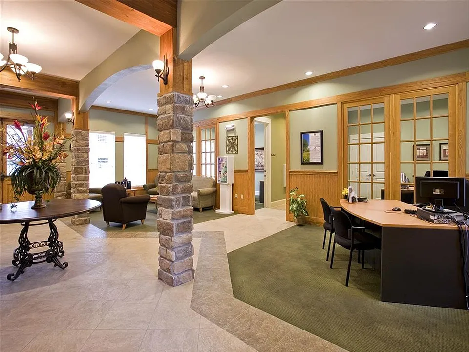 The Lodge at Commons