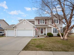 1315 Northfield Dr NE, Cedar Rapids, IA 52402