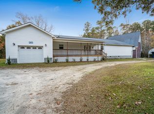 147 Redwood Ln, New Bern, NC 28560