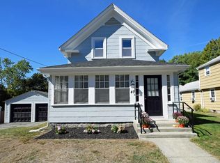 49 Pleasant St, Holbrook, MA 02343