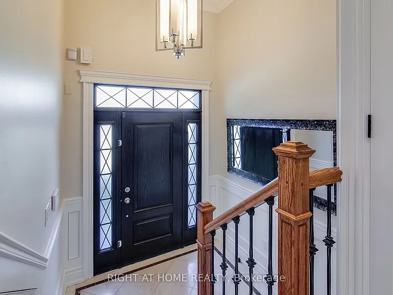 109 Banff Rd — Photo 5