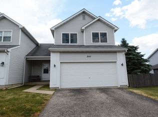 280 Mack Dr, Hinckley, IL 60520