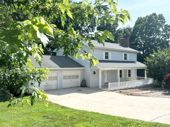 1164 Hidden Lake Dr #10