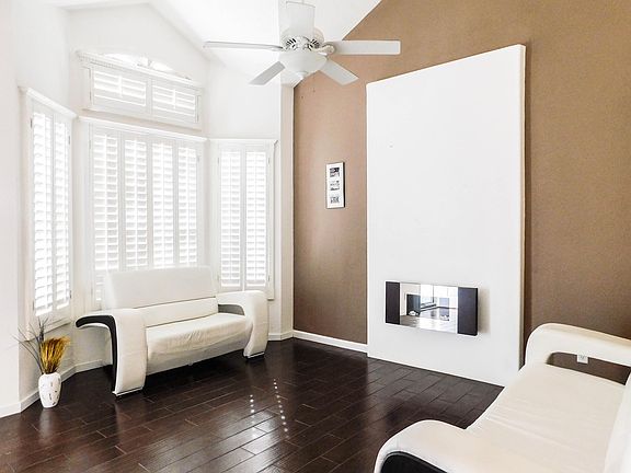 3rd image of 3049 Tierra Humeda Dr