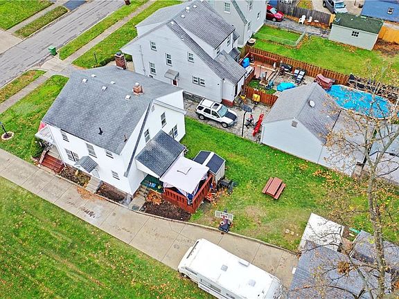 4th image of 34 Beechwood Dr